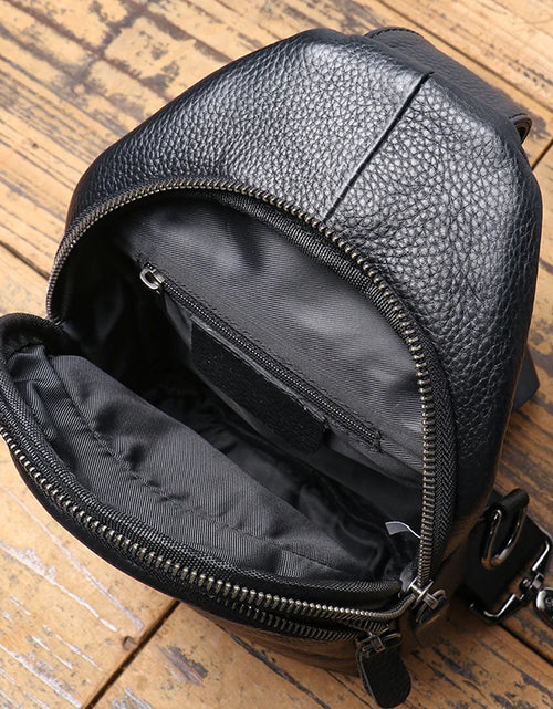 Load image into Gallery viewer, Men&#39;S Chest Bag Casual Fashion Crossbody Head Layer Cowhide Cell Phone Pouch Bag Outdoor Sports Men&#39;S Bag
